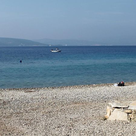 Apartments By The Sea Maslinica, Solta - 14748 Экстерьер фото